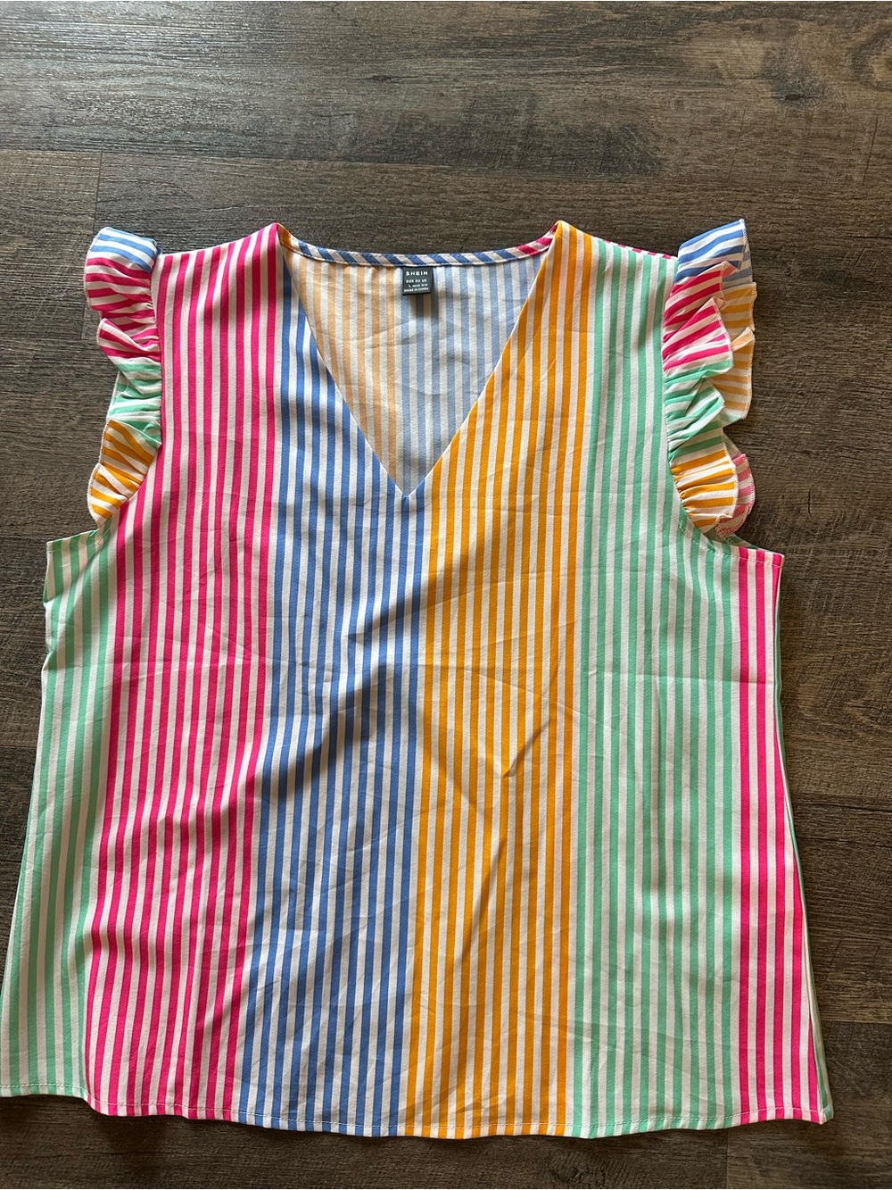 SHEIN Multicolor Vertical Stripe V-Neck Top